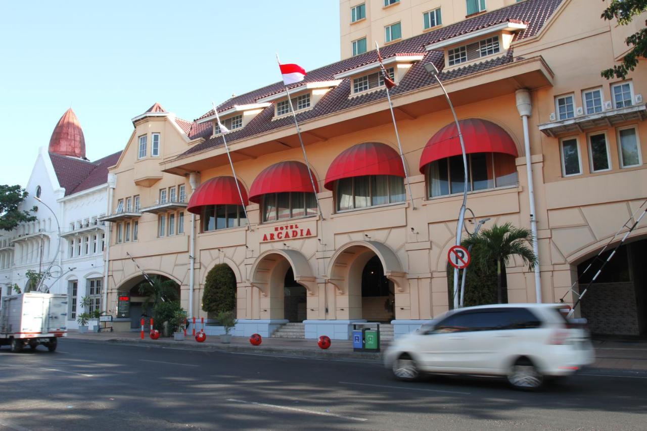 Arcadia Surabaya Hotel Exteriér fotografie